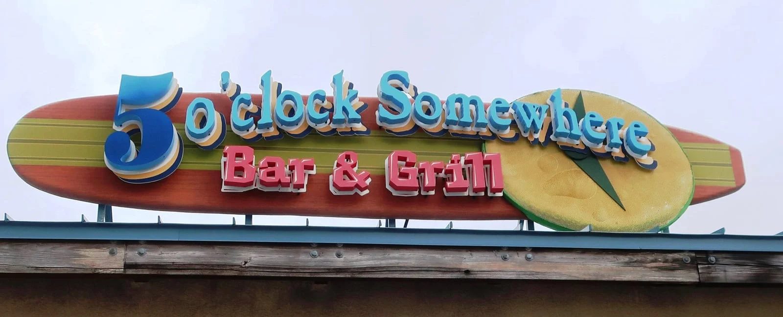 5 o'Clock Somewhere Bar & Grill in Sandestin, Destin