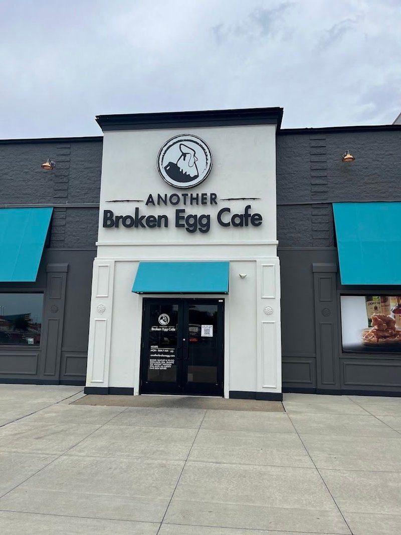 Another Broken Egg Cafe Destin Commons in Destin Commons, Destin