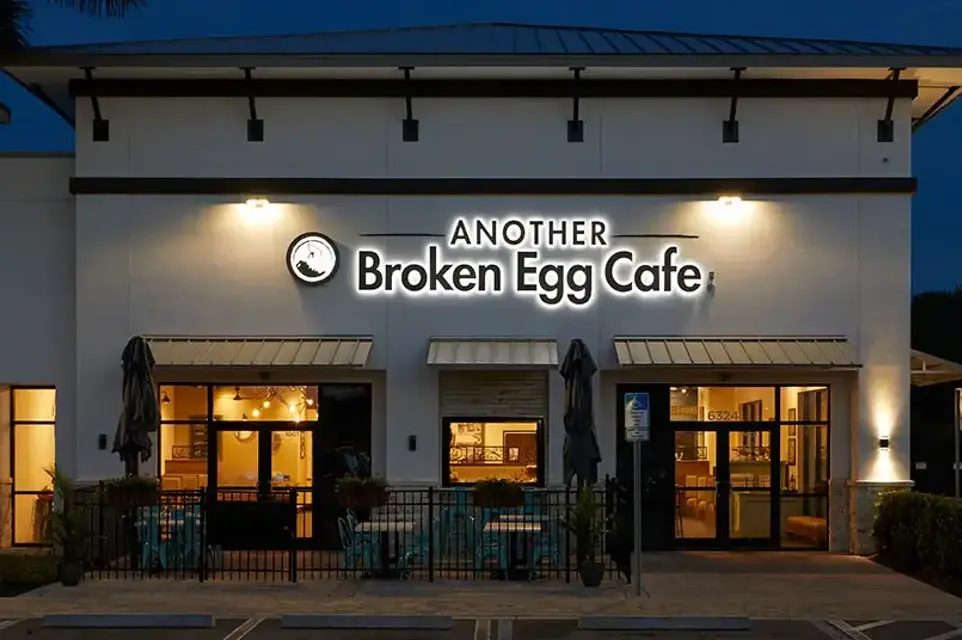 Another Broken Egg Cafe Grand Boulevard in Grand Boulevard, Destin