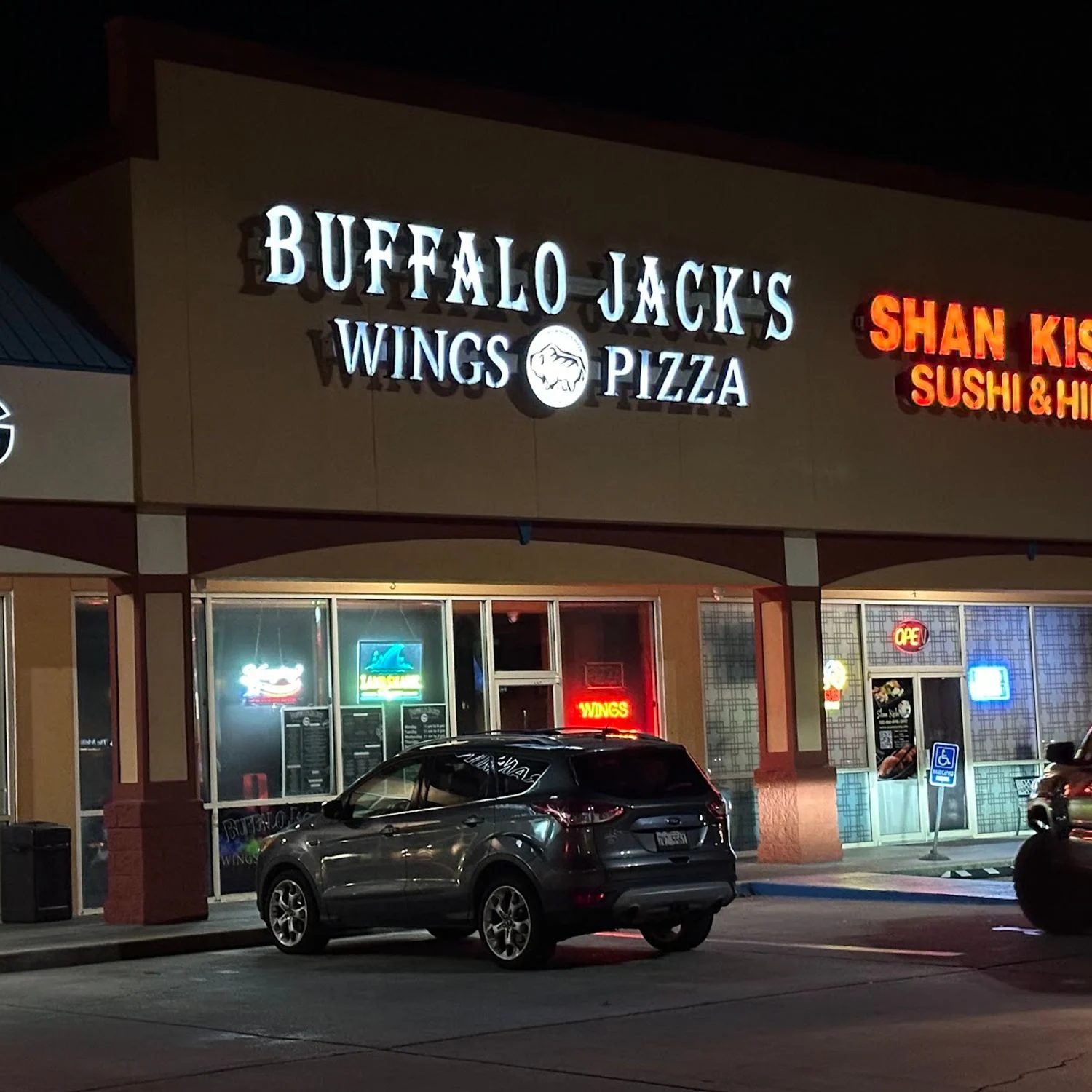 Buffalo Jack's Legendary Wings & Pizza in Miramar Beach, Destin
