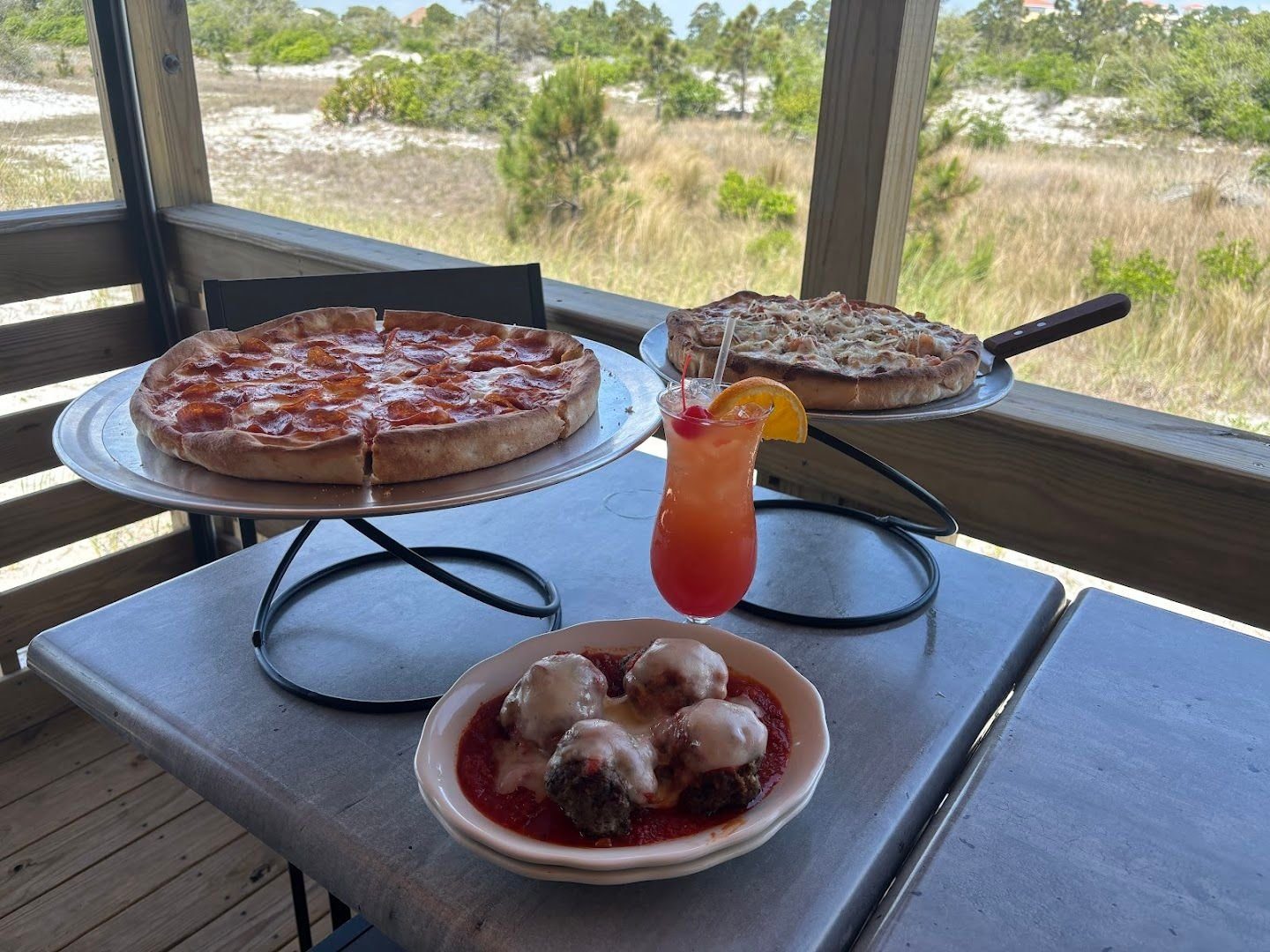 Dude & Meatball's in Sandestin, Destin