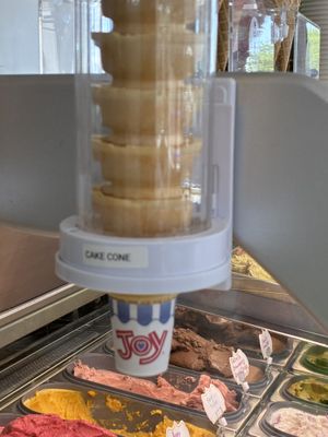 Frozen Bloom Creamery in Mid-Destin, Destin