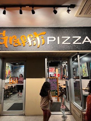 Graffiti Pizza in Destin Commons, Destin