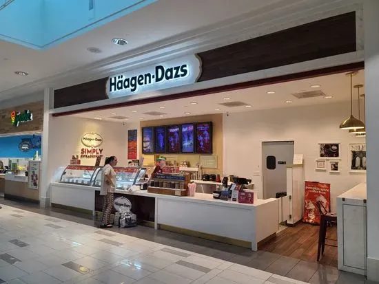 Haagen-Dazs Silver Sands in Miramar Beach, Destin