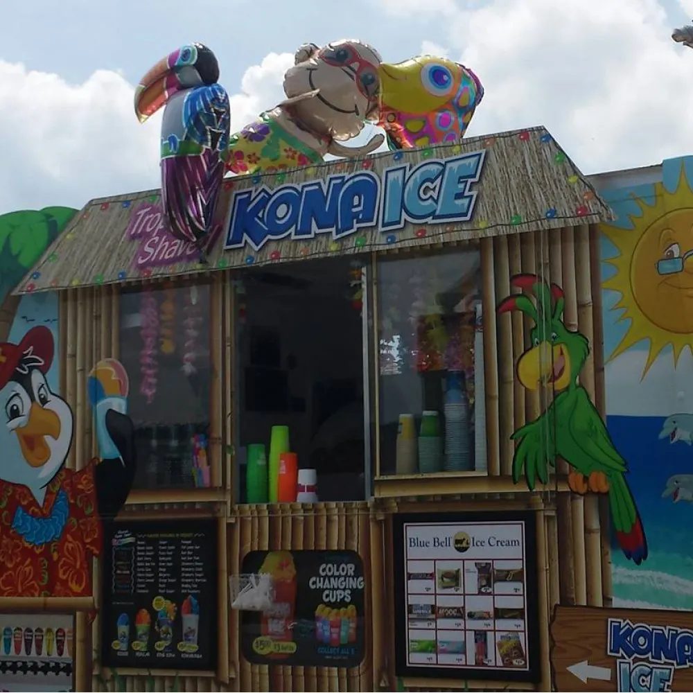 Kona Ice HarborWalk in Destin Harbor, Destin