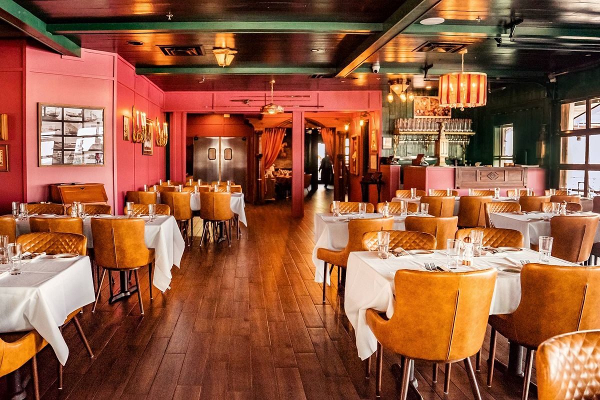 Pandora's Steakhouse in Destin Harbor, Destin