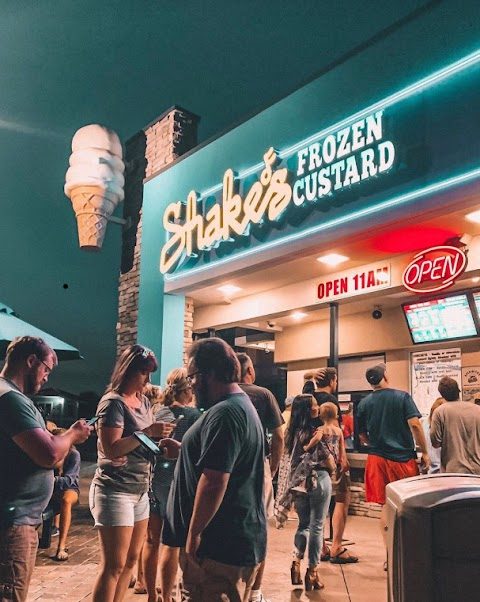 Shake's Frozen Custard in Mid-Destin, Destin