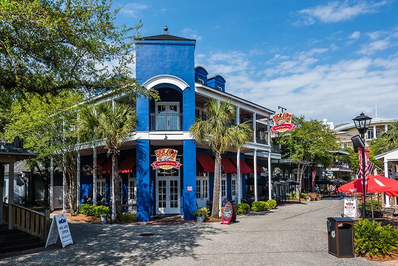 Slick Lips Seafood & Oyster House in Sandestin, Destin