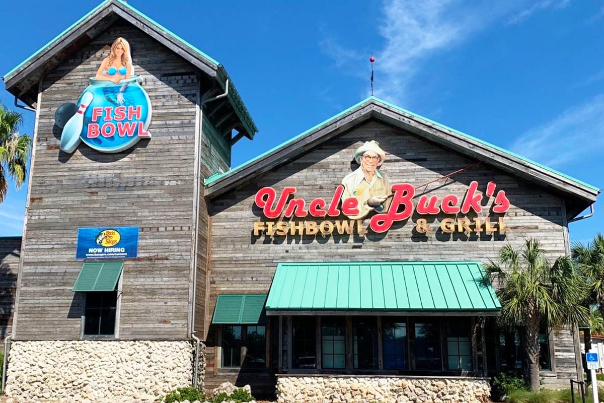 Uncle Buck's FishBowl & Grill in Destin Commons, Destin